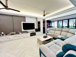 Blk 332 Tampines Street 32 (Tampines), HDB Executive #587664491